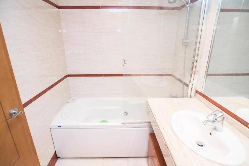 Apartment In Benalmadena - Luxury Complex Bellagio Luaran gambar